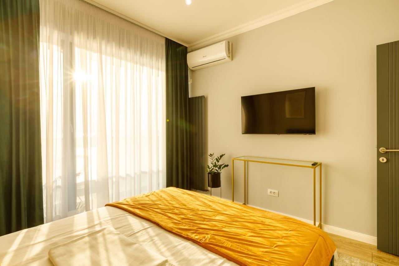 Lago Apartment Mamaia Butoaie エクステリア 写真